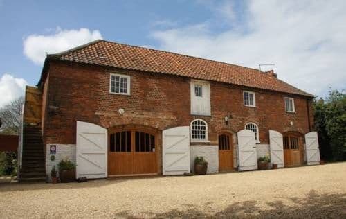 Dog friendly cottages in Martin | Stables Lincoln holidays with pets