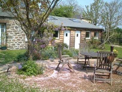 The Hen House Dog Friendly Bed & Breakfast Helston Cornwall - Pet Friendly Holiday Finder